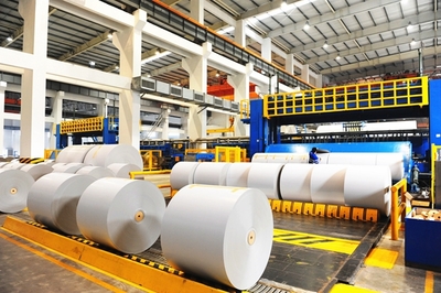 我區智能工廠實現“零突破”，互聯網銷售引領產業新變革